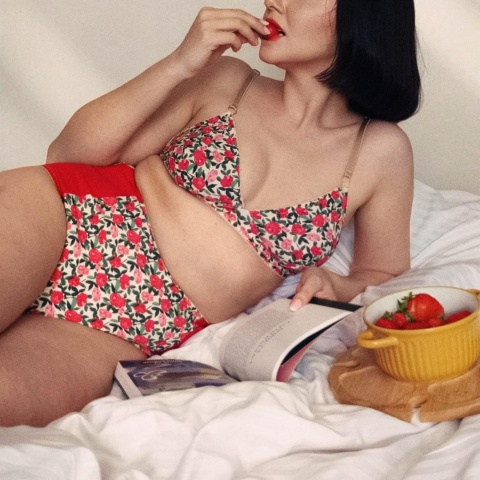 Matjki z wysokim stanem Dalida